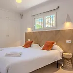 Urbanizacion El Oasis, 20 En 1ª Linea Playa Villa