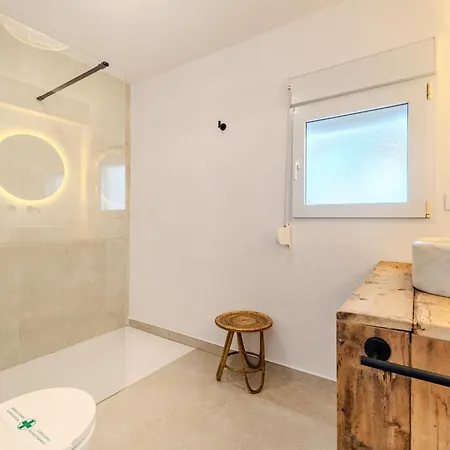 Urbanizacion El Oasis, 20 En 1ª Linea Playa Villa