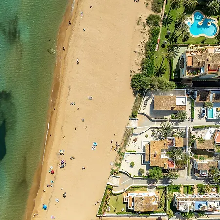 Urbanización El Oasis, 20 En 1ª Línea Playa *