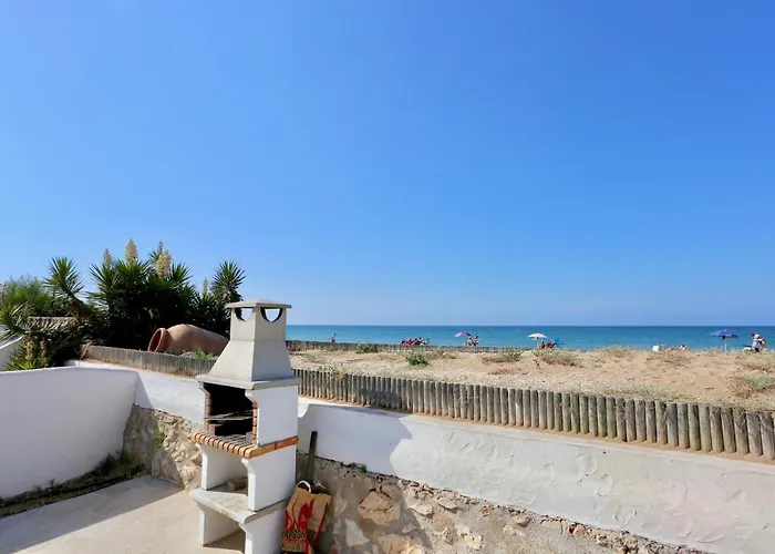 Villa Urbanizacion El Oasis, 20 En 1ª Linea Playa