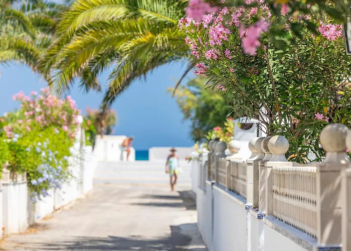 Urbanizacion El Oasis, 20 En 1ª Linea Playa Вілла *