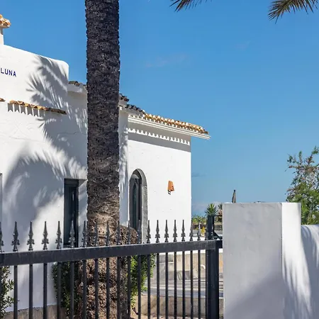 Urbanización El Oasis, 20 En 1ª Línea Playa * Dénia