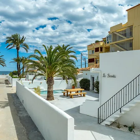 Urbanizacion El Oasis, 20 En 1ª Linea Playa Denia