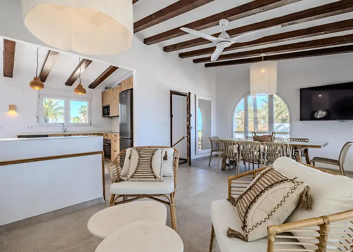 Urbanización El Oasis, 20 En 1ª Línea Playa Villa